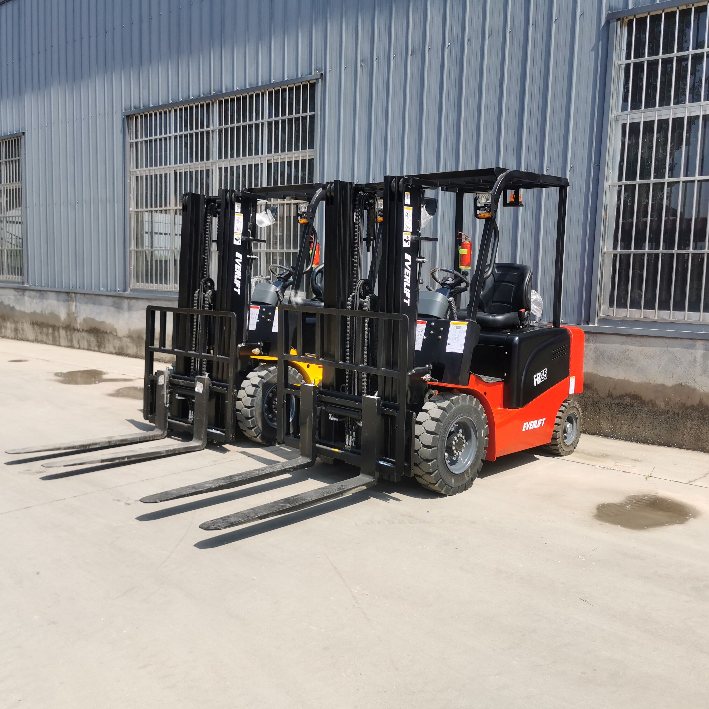 Electric Forklift Lithium Ion Battery Forklift 1.8ton4 Wheels Electric Forklift Truck 3M