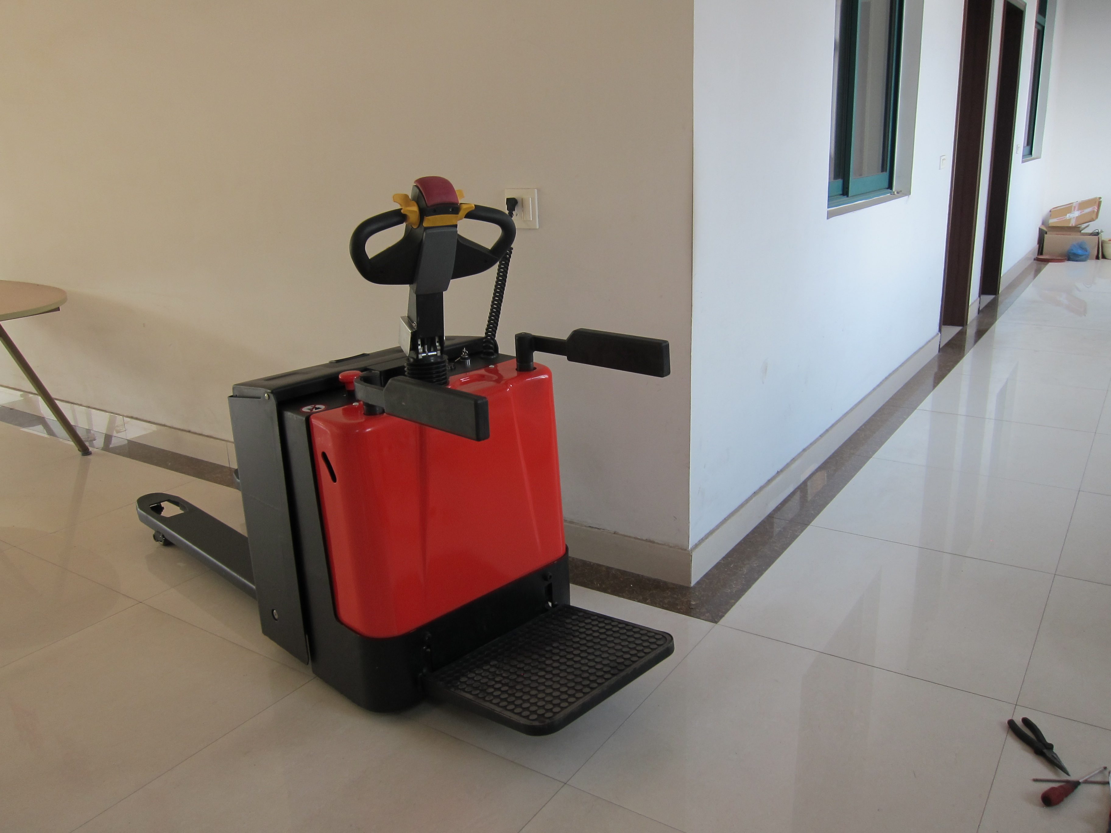 EVERLIFT Pallet Jack Electrico 2t 2000kg 4400lbs Capacity Full Electric ...