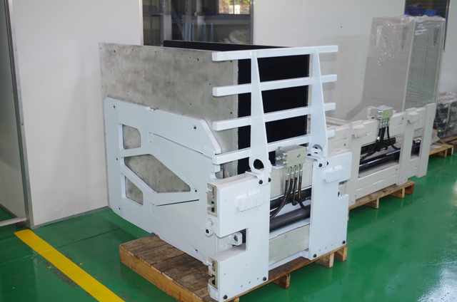 Carton Clamp Forklift Attachment &Parts From Everlift 