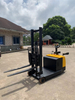 Everlift 800kgs Counterbalance Electric Stacker 2-stage Mast Lift Electric Stacker Factory Price Electric Stacker Price