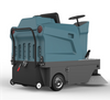 Everlift M-1250 Piloted Sweeper