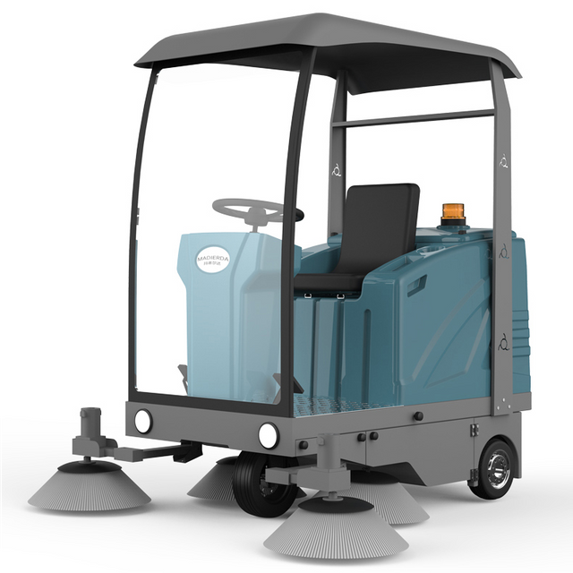 Everlift Mp-1800 Piloted Sweeper